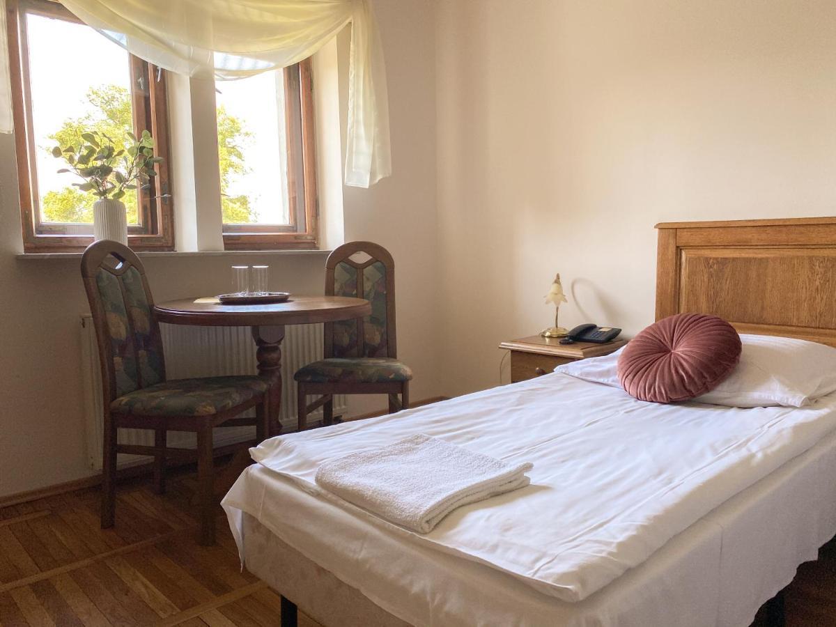 Palac Baloszyce Susz Extérieur photo
