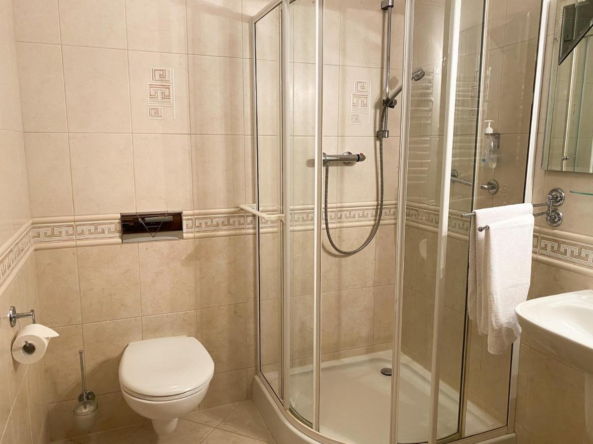 Palac Baloszyce Susz Extérieur photo